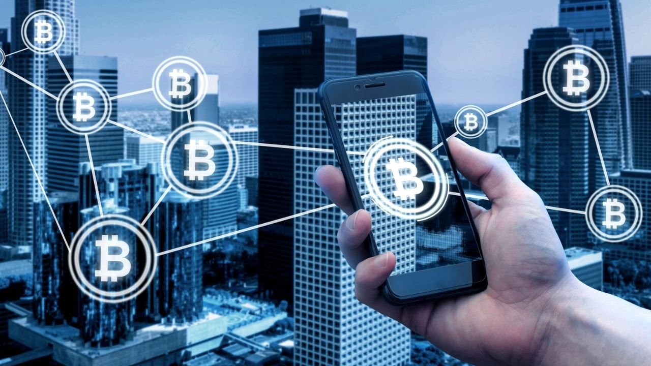 Building a Long-Term Bitcoin Investment Strategy